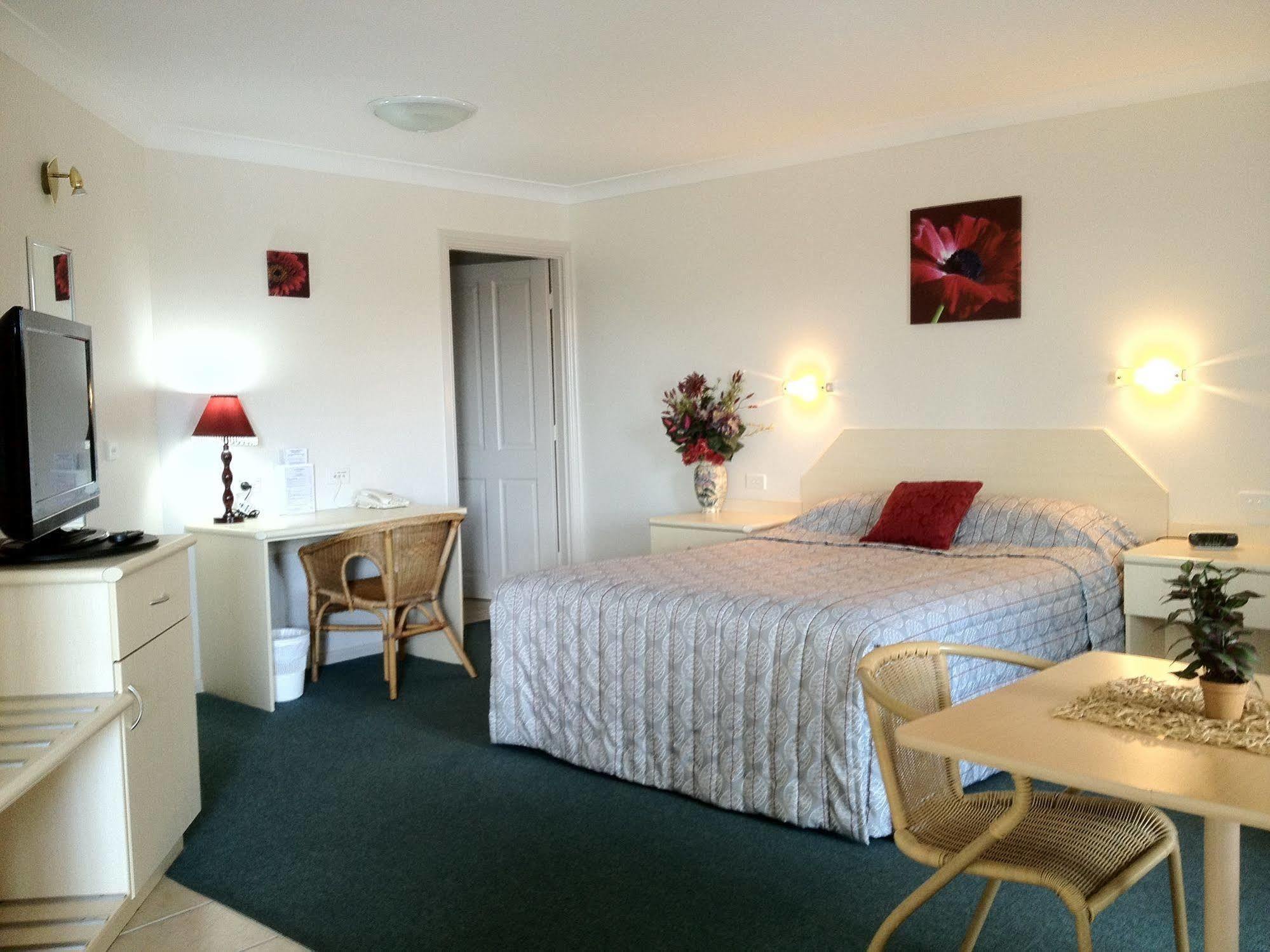 Tuckerbox Motor Inn Гандагай Екстериор снимка