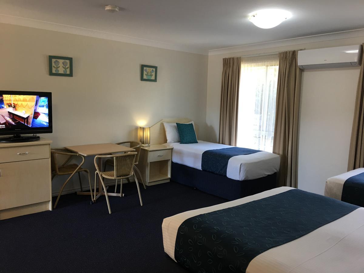 Tuckerbox Motor Inn Гандагай Екстериор снимка